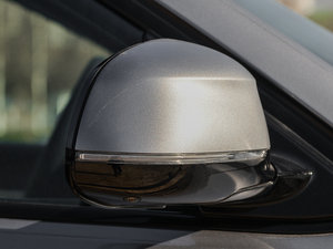 2015xDrive50i M\(yn) (x)(ji)^