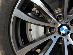 2015xDrive50i M\(yn) (x)(ji)^