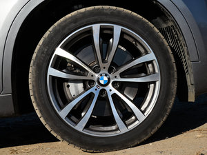 2015xDrive50i M\(yn) (x)(ji)^