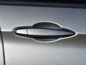 2015xDrive50i M\(yn) (x)(ji)^