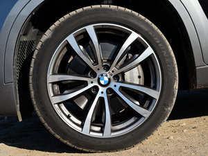 2015xDrive50i M\ ݆Ȧ