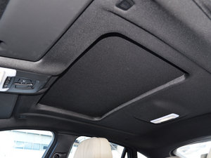 2015xDrive50i M\(yn)(dng) g