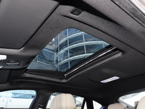 2015xDrive50i M\(yn)(dng) g