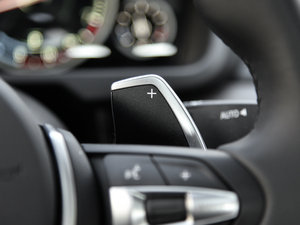 2015xDrive50i M\(yn)(dng) п؅^(q)