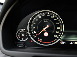 2015xDrive50i M\(yn)(dng) п؅^(q)