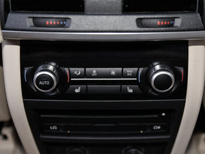 2015xDrive50i M\(yn)(dng) п؅^(q)