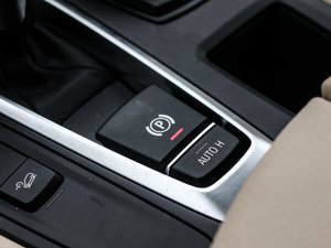 2015款xDrive35i 豪华版 驻车制动器