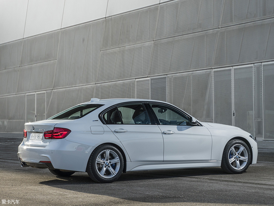 2015R3ϵʽτ 330e