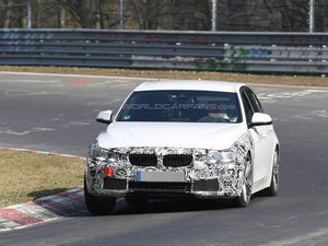 2015A(y)ctiveHybrid w^