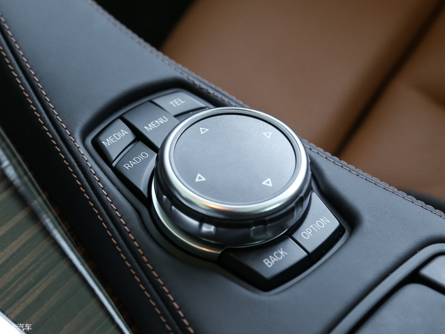 2016R6ϵT 640i xDrive