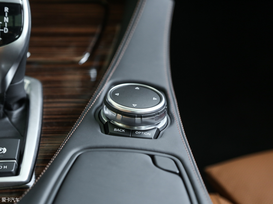 2016R6ϵT 640i xDrive