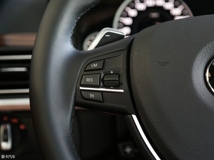 2016R6ϵT 640i xDrive