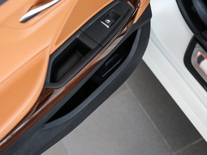 2016640i xDrive ǰTg