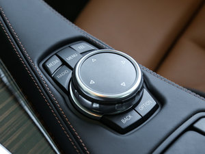 2016640i xDrive п؅^