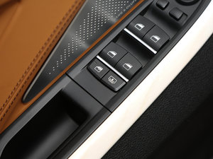 2016款650i xDrive 中控区