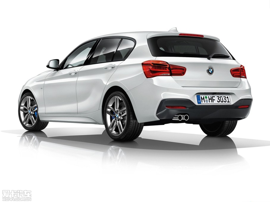 2015R1ϵɎ 125i M\