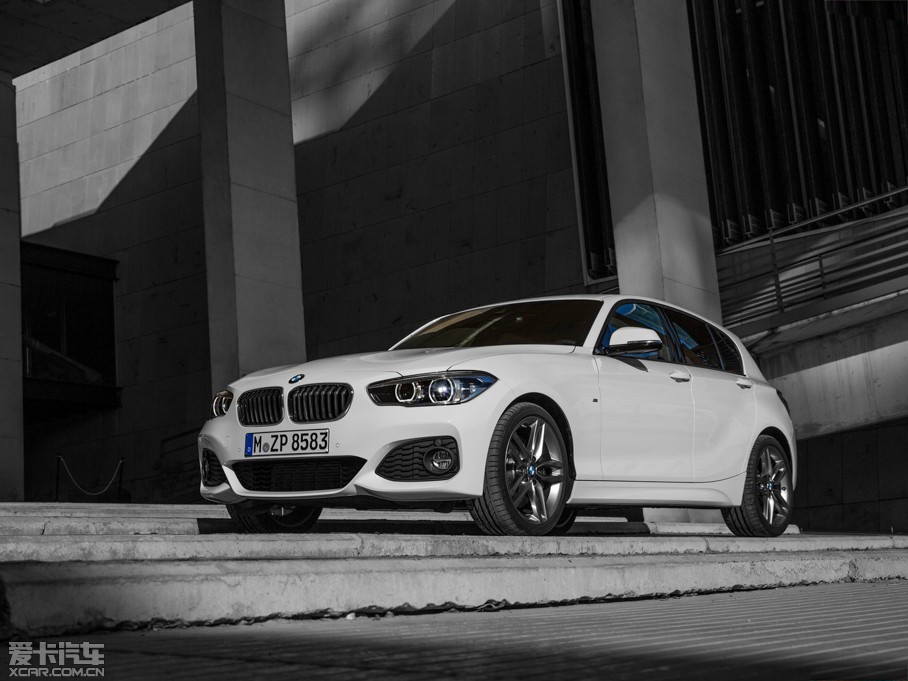 2015R1ϵɎ 125i M\