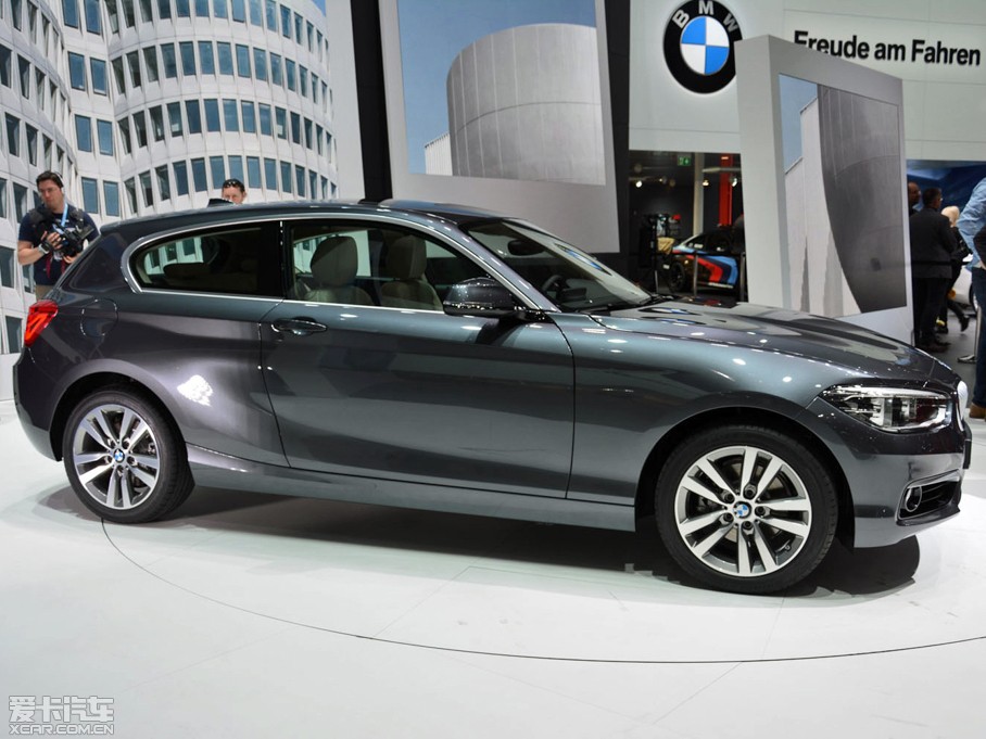 2015R1ϵɎ 118i O(sh)Ӌb