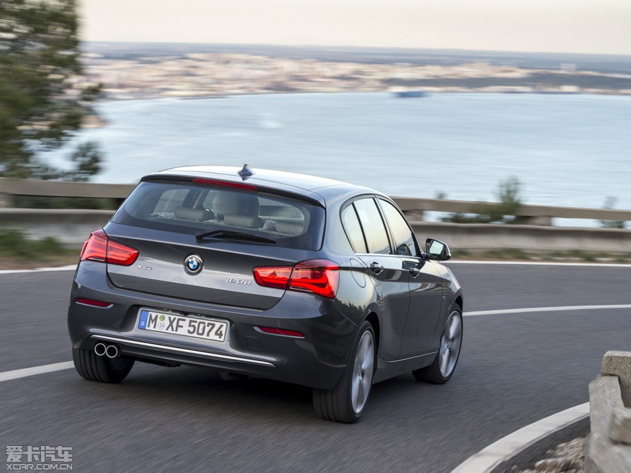 2015R1ϵɎ 118i O(sh)Ӌb