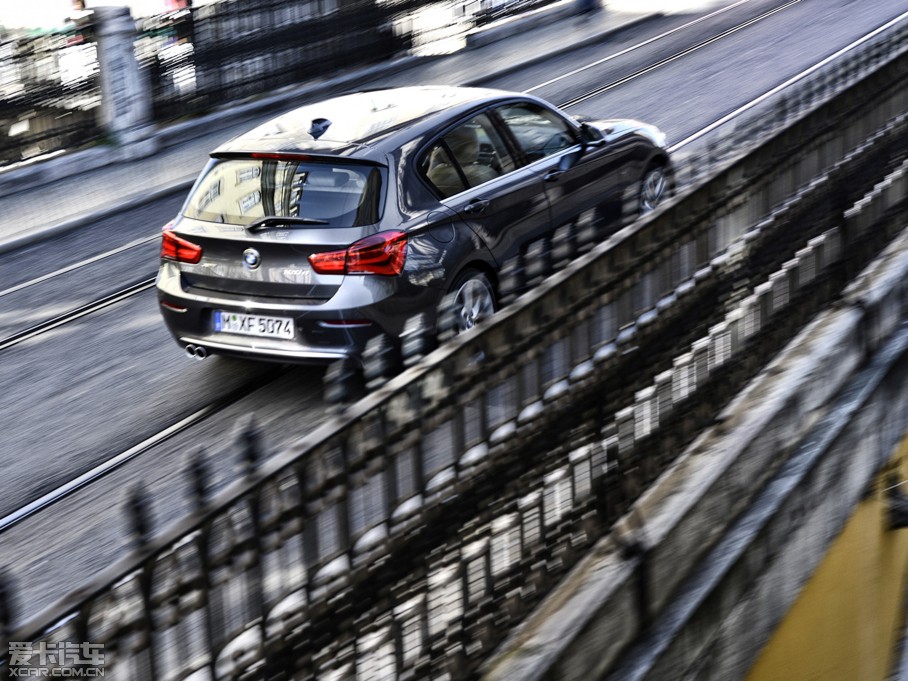 2015R1ϵɎ 118i OӋb