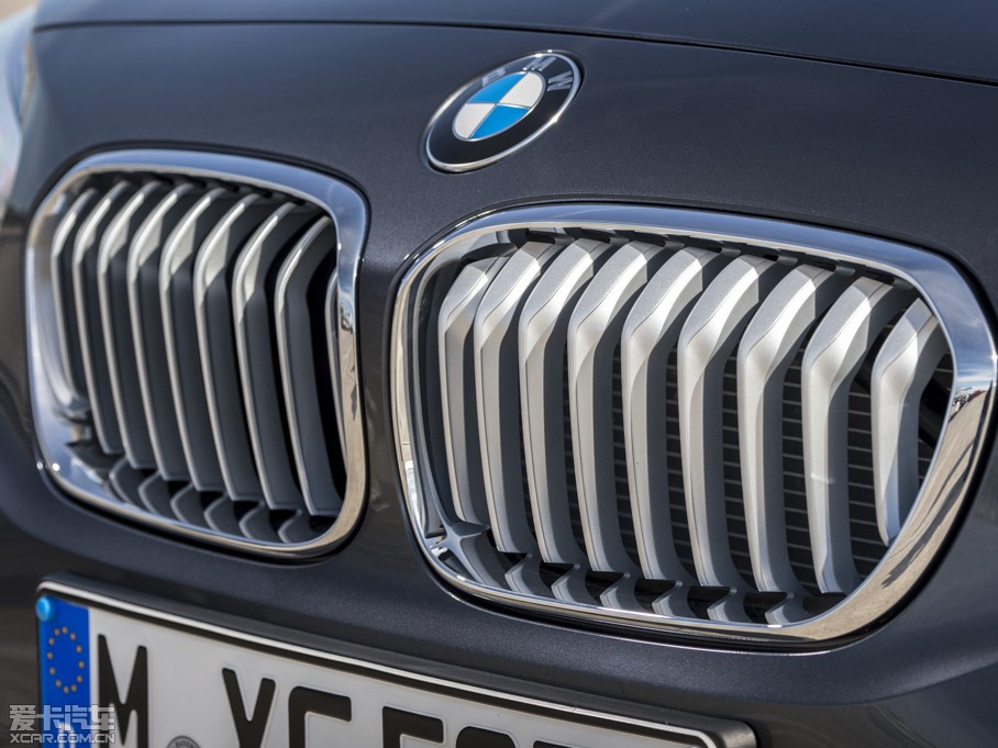 2015R1ϵɎ 118i OӋb