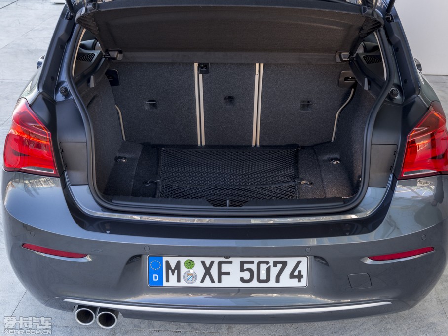 2015R1ϵɎ 118i OӋb