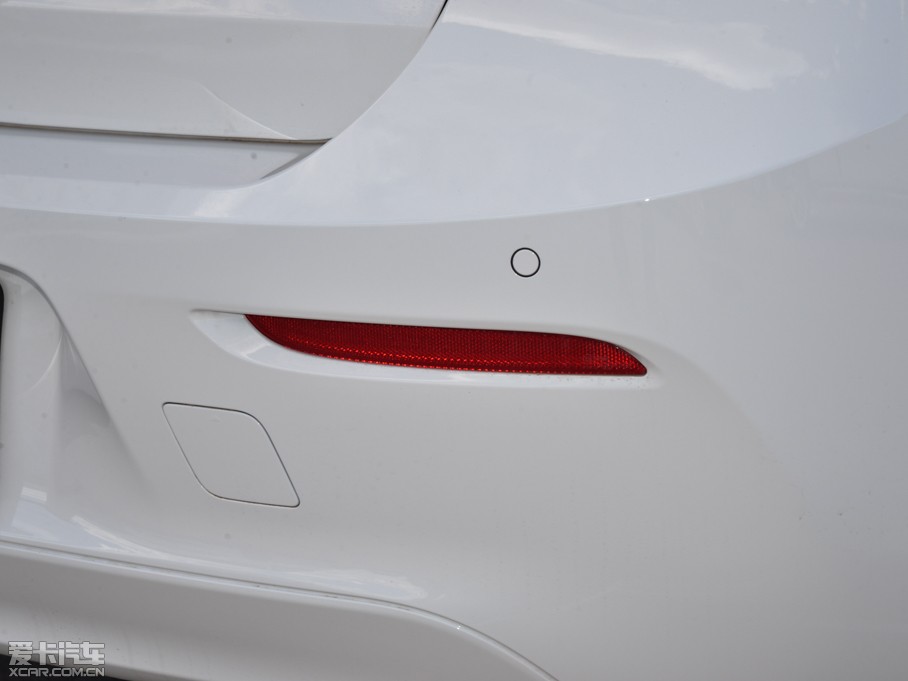 2015R1ϵɎ 118i I