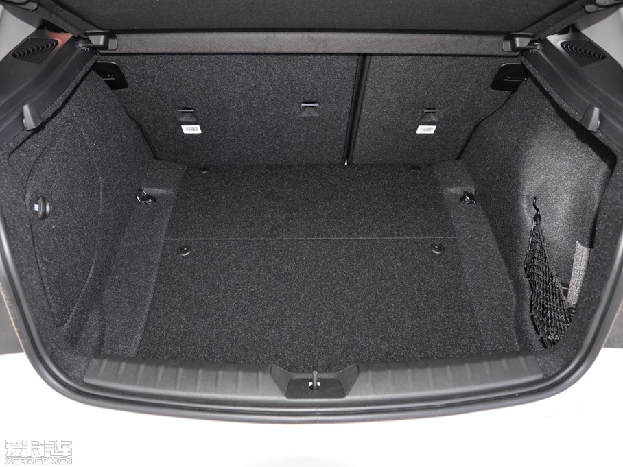 2015R1ϵɎ 118i I