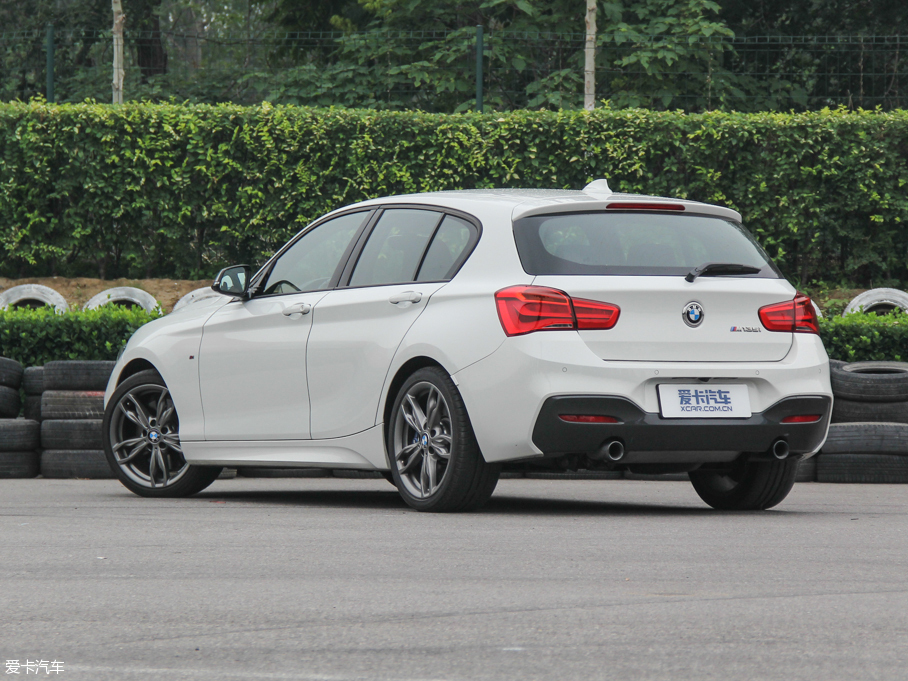 20151ϵ M135i