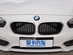 2015款118i 领先型 中网