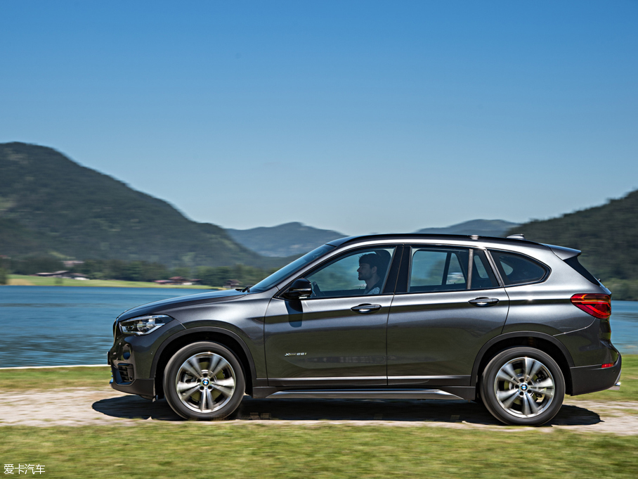 2015RX1(M) xDrive25i