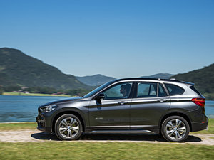 2015款xDrive25i 整体外观