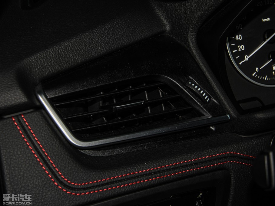 2015R2ϵ๦܇ 218i \OӋb