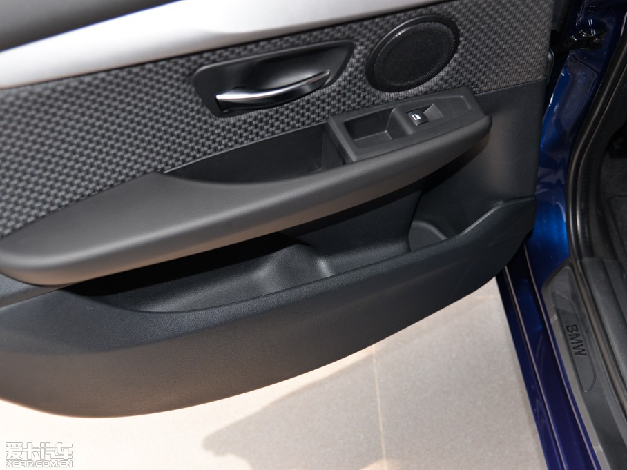 2015R2ϵ๦܇ 218i I