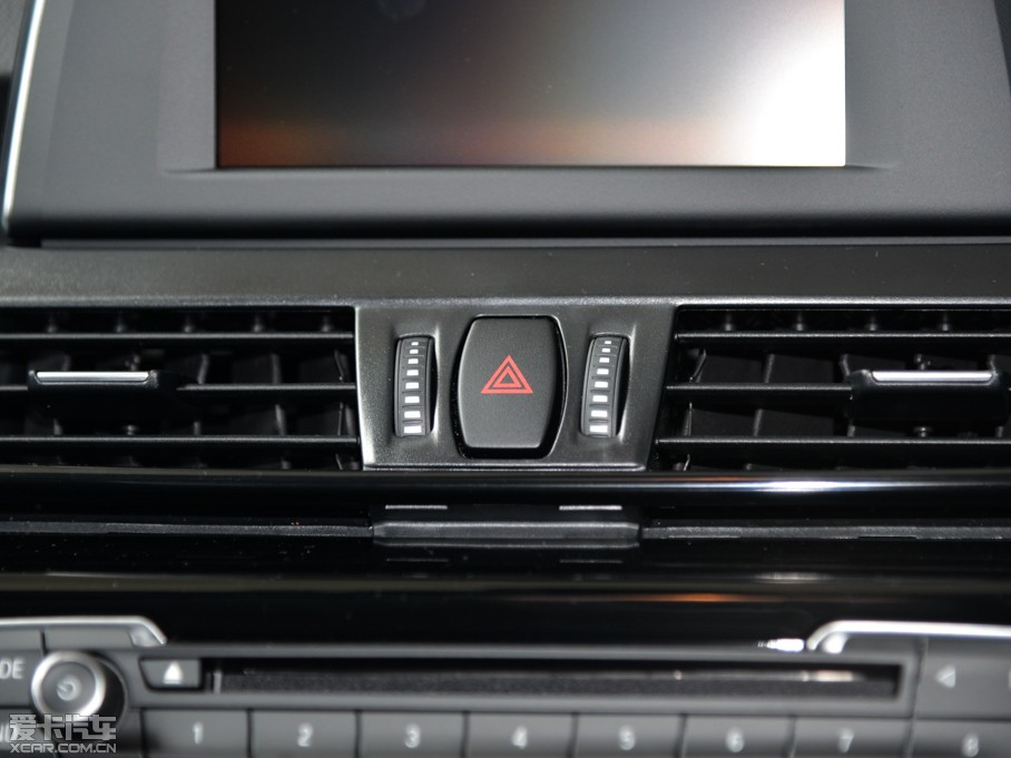 2015R2ϵ๦܇(ch) 218i I(lng)