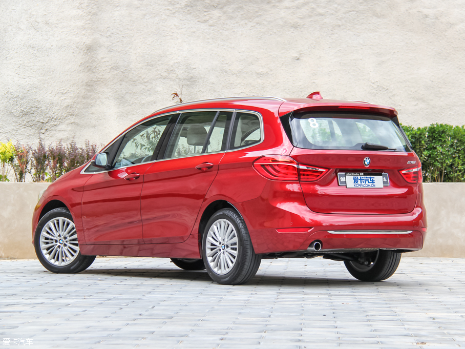 2015R2ϵ๦܇ 218i AOӋb