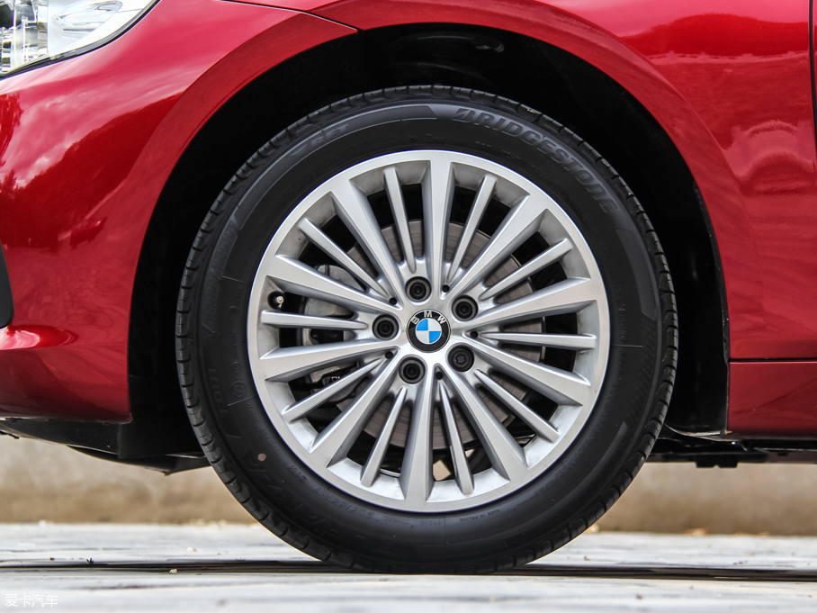 2015R2ϵ๦܇ 218i AOӋb