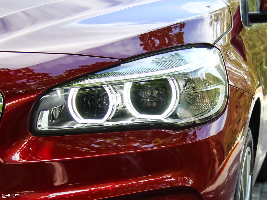 2015R2ϵ๦܇ 218i AOӋb