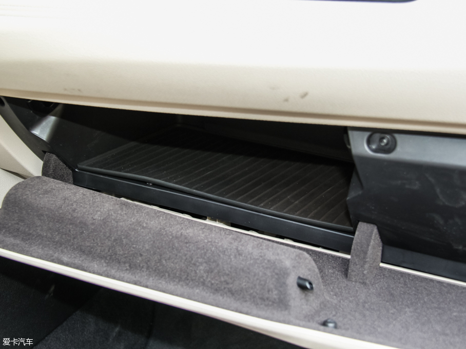 2015R2ϵ๦܇ 218i AO(sh)Ӌ(j)b