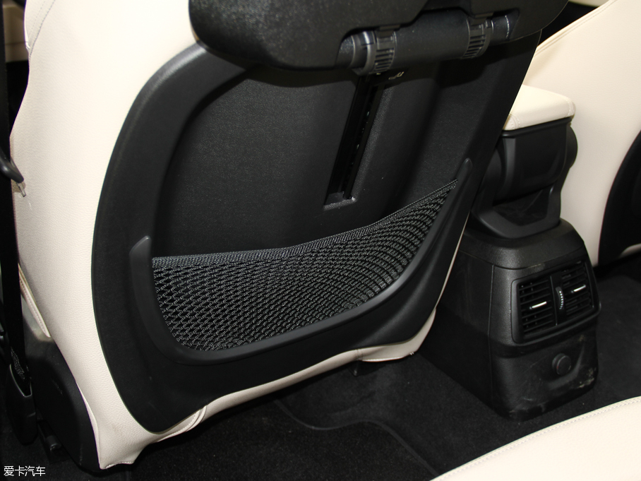 2015R2ϵ๦܇ 218i \OӋb