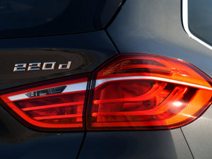 2015款220d 细节外观