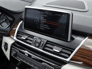 2015款220d 中控区