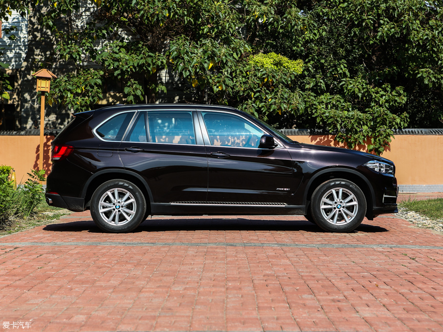 2015RX5(M) xDrive28i I