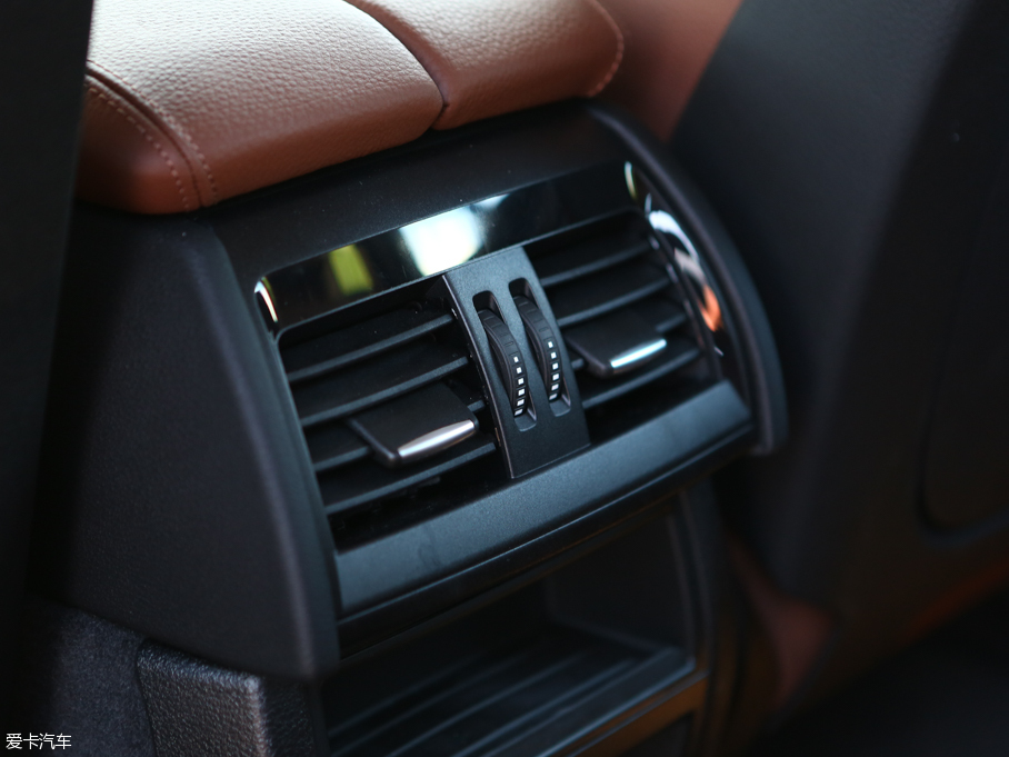 2015RX5(M) xDrive28i I