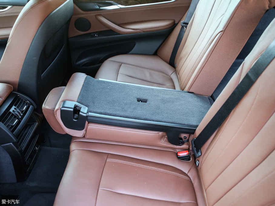 2015RX5(M) xDrive28i I