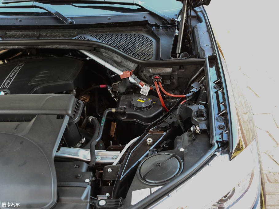 2015RX5(M) xDrive28i I