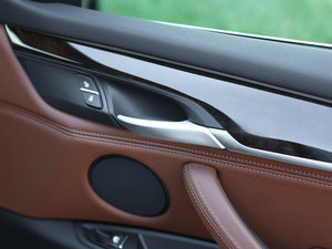 2015xDrive28i I(lng) g