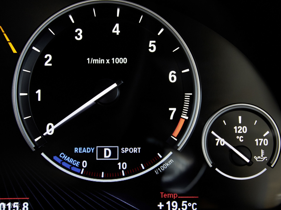 2016��RX5����Դ xDrive40e