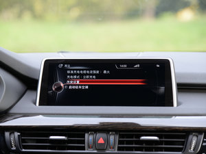 2016款xDrive40e 中控台显示屏