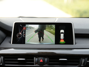 2016��xDrive40e �п؅^(q��)